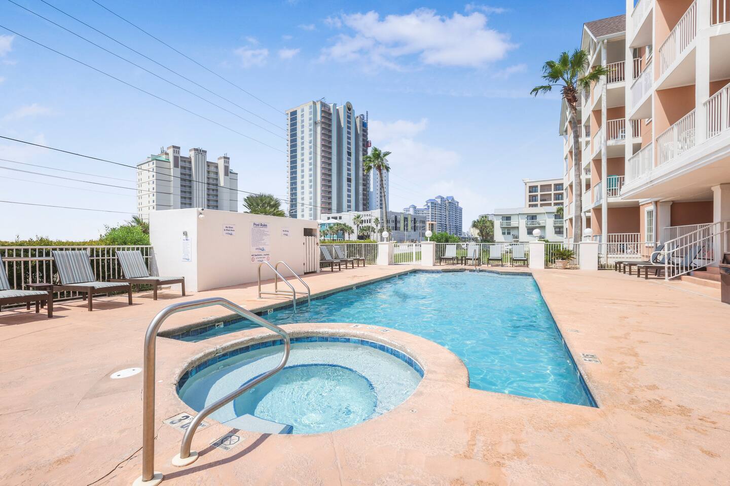 Gulf View Condo Steps to Sand Hot Tub King Bed — Gulf Shores — vacation rental