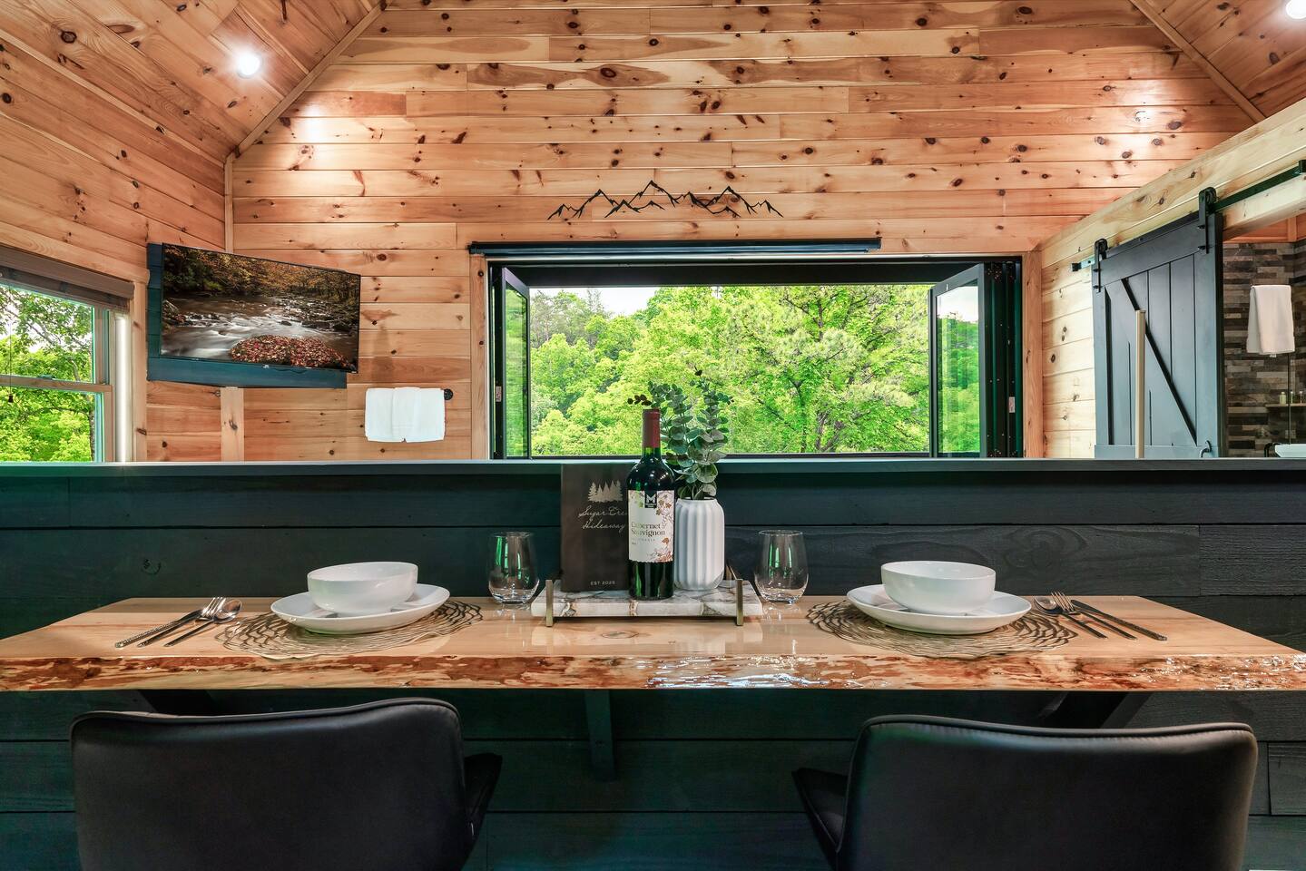 The Sugar Tree Hideaway