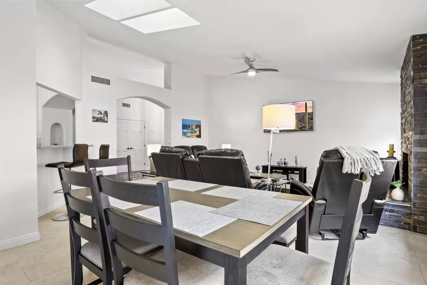 3BR Spacious Scottsdale Home w/ Hot Tub & Pool!