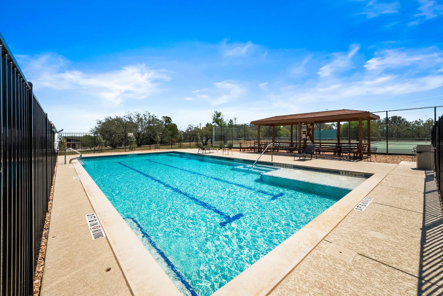 Cozy Cottage | Lake Travis w/ Pool and Pickleball