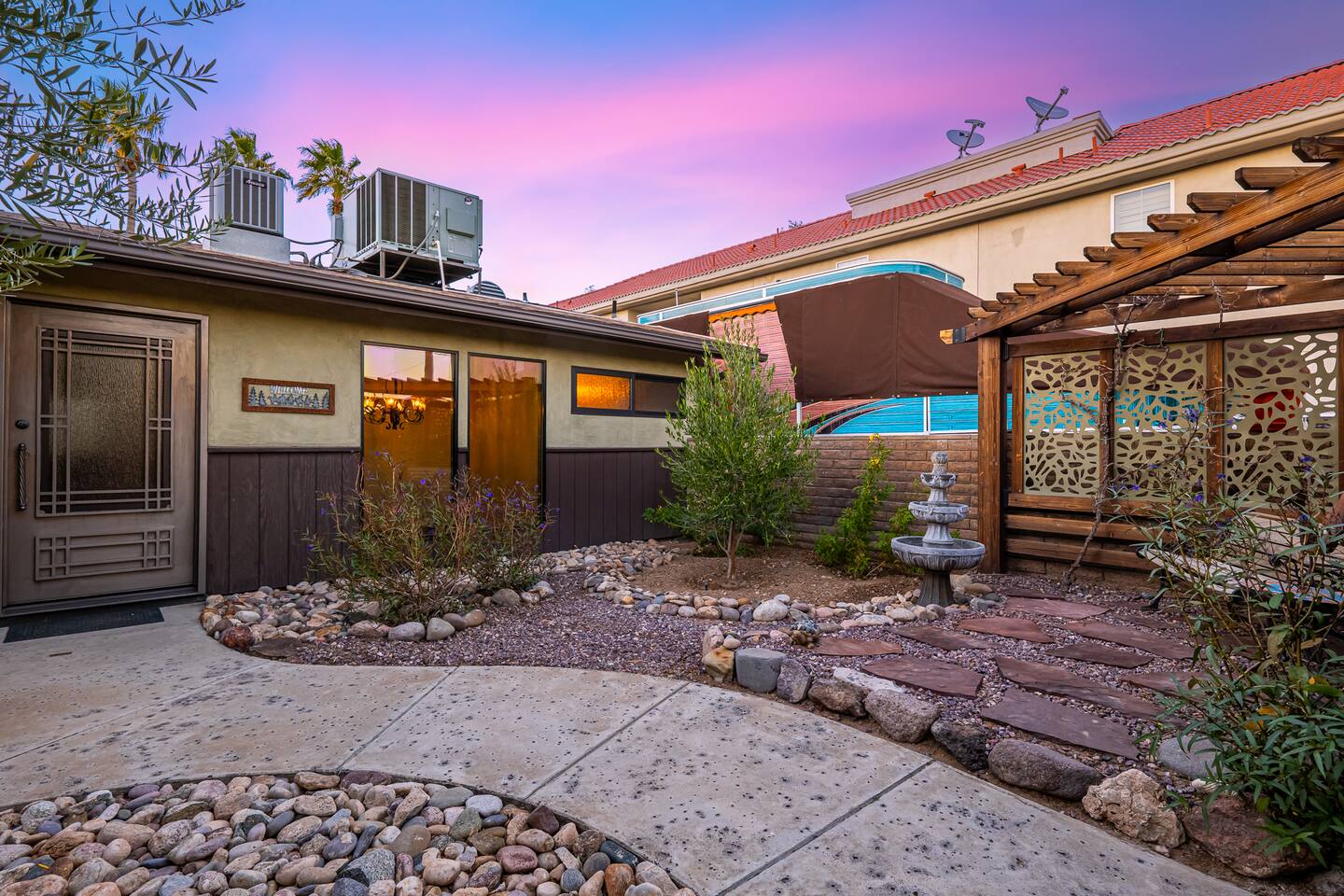 Waterfront | Beach | Pool | Dock | CLUB 333