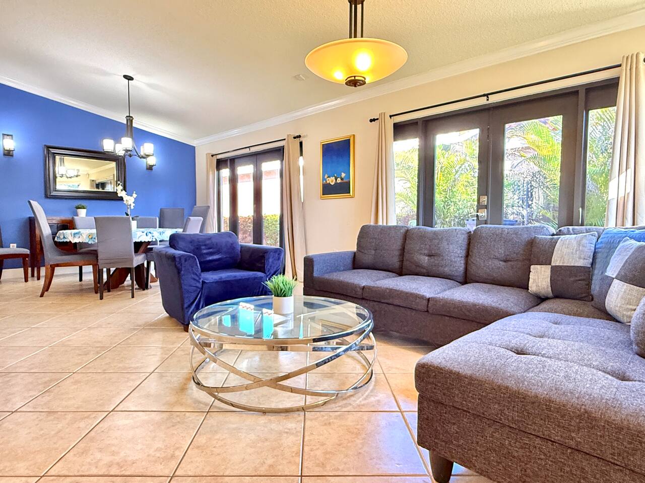 EPIC Escape/Pool Access Near Malls Airport Hospita