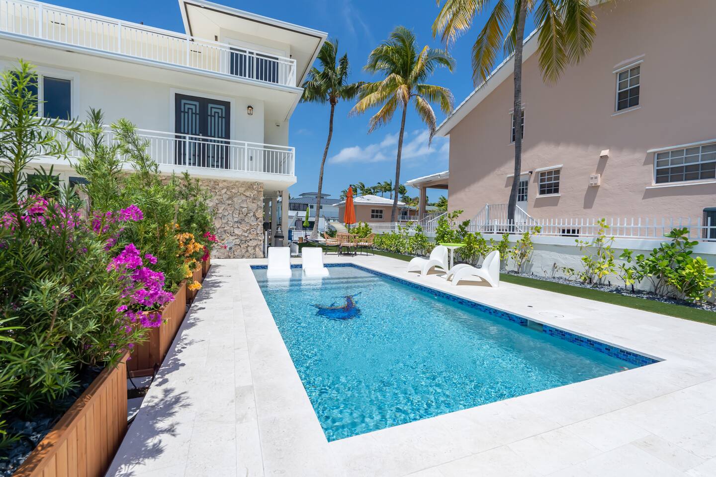 Seaside Elegance with Pool & Boat Dock
