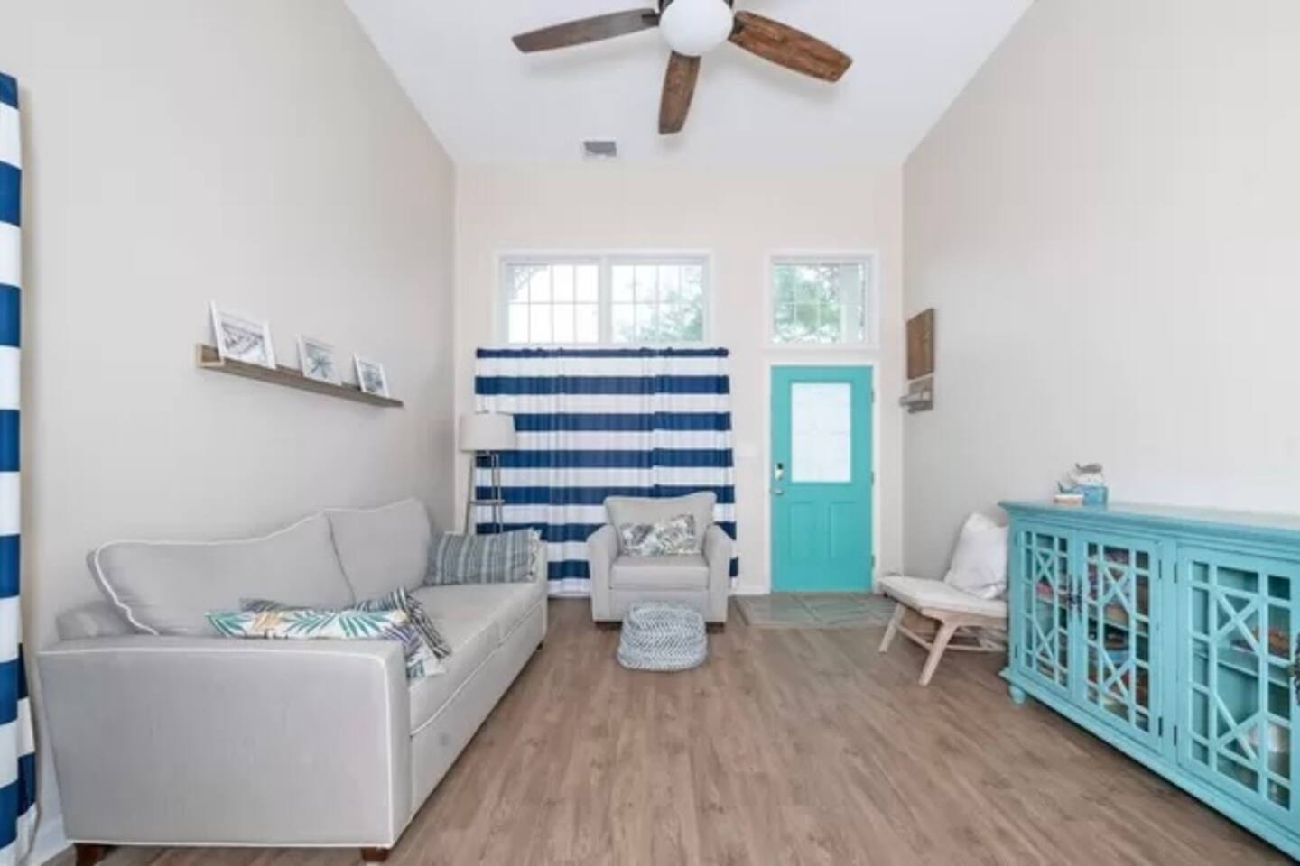 Surfside Retreat- Close to Beach & Boardwalk!