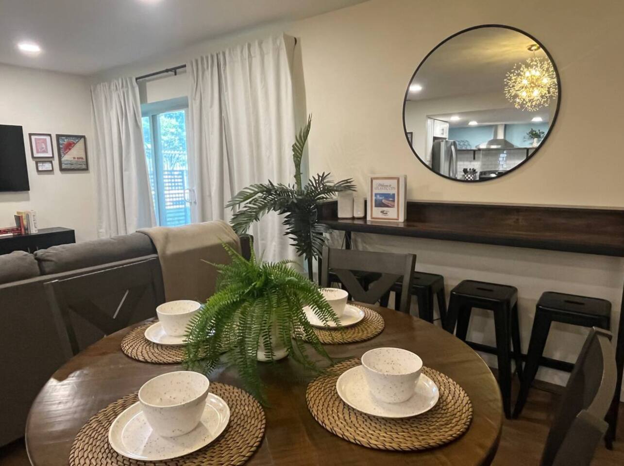Driftwood Den- Close to Waterpark & Ocean Casino!