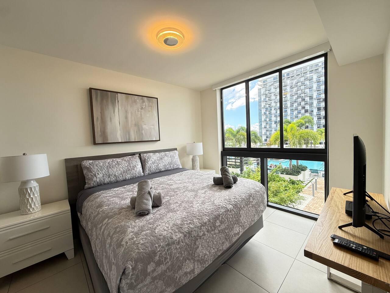 Resort-Style Luxury Downtown Doral Pool View 2BR