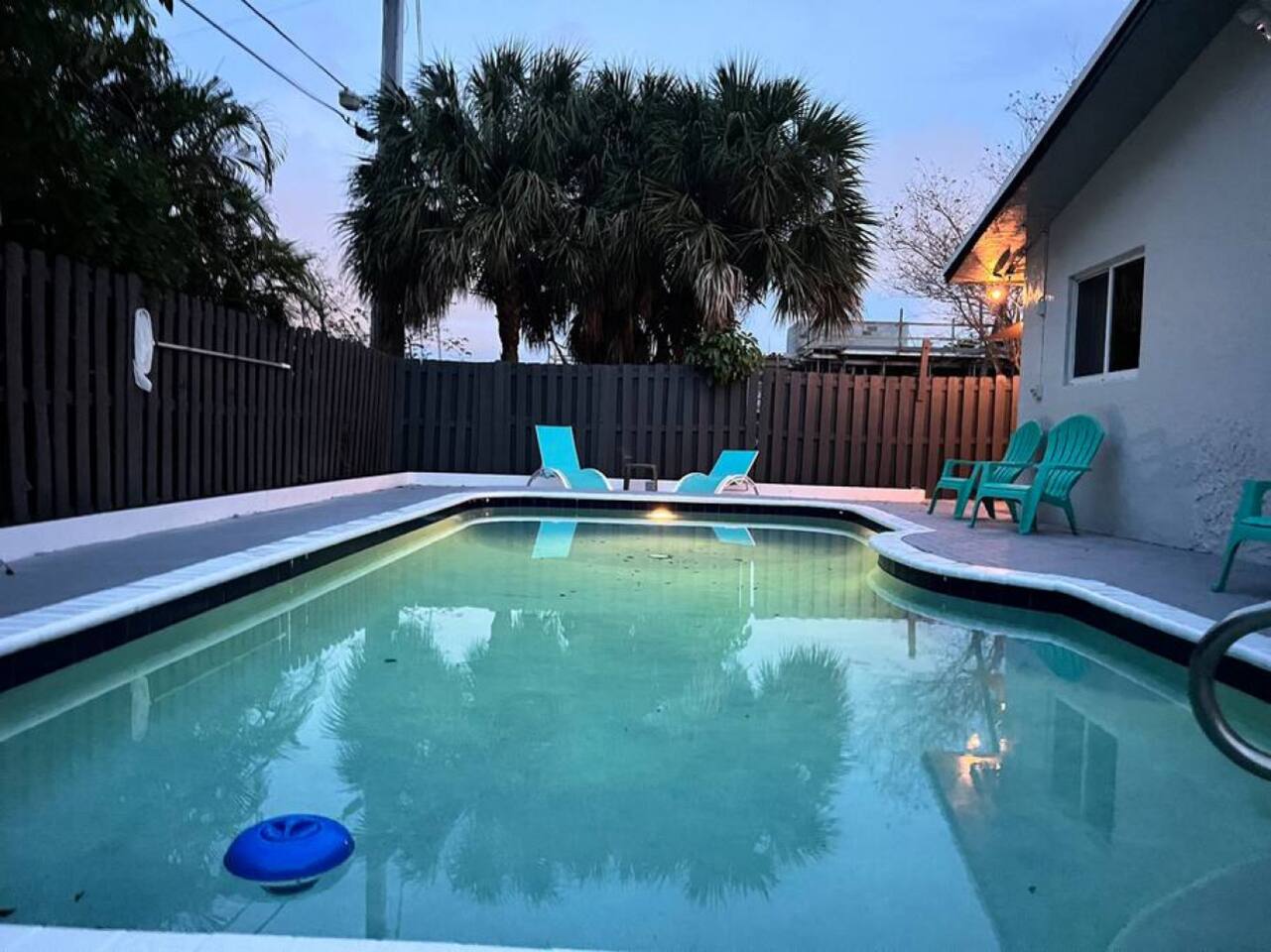 Poolside EPIC Fun | Ping Pong Near Beach & Airport