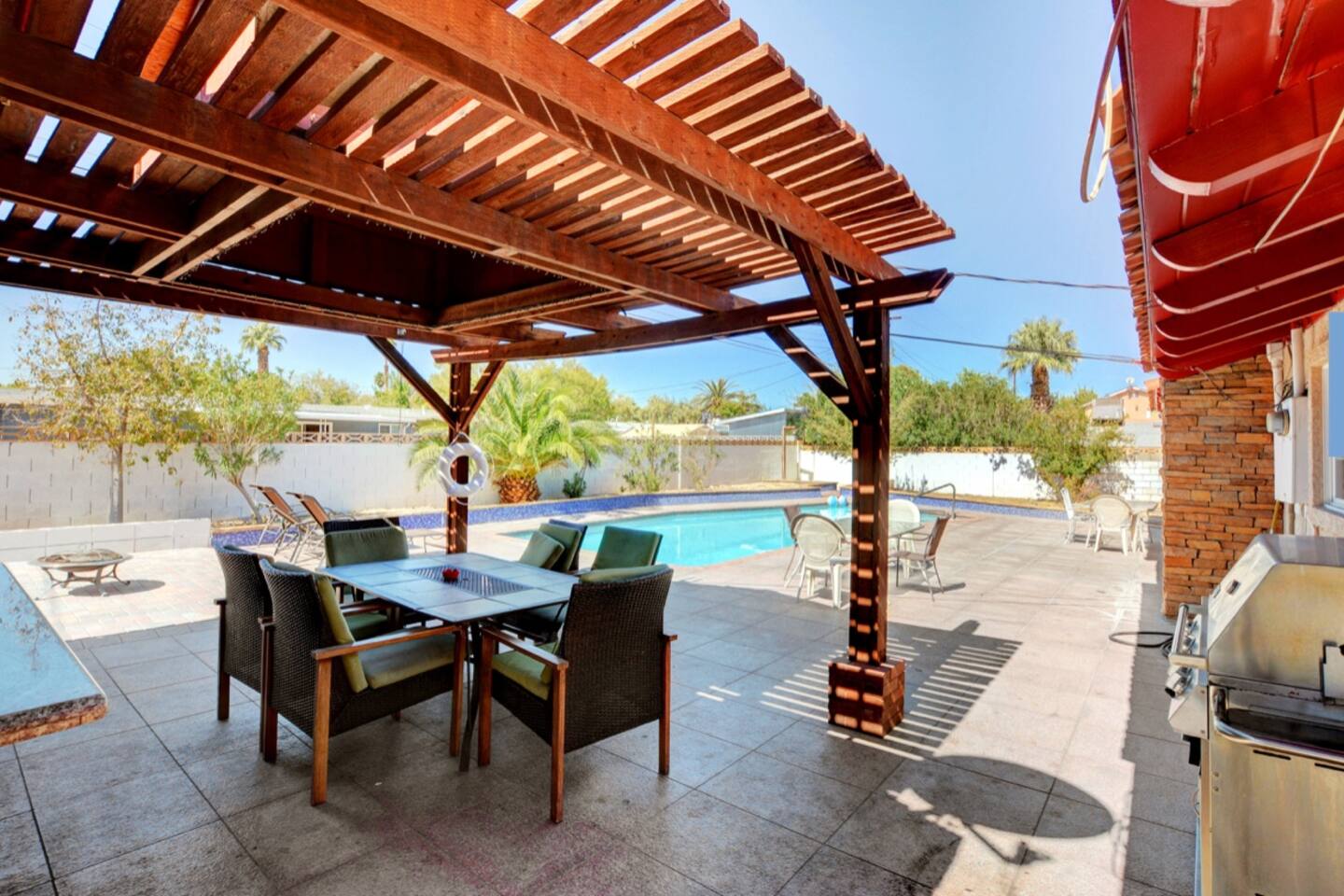 Spacious House Near Strip with Pool