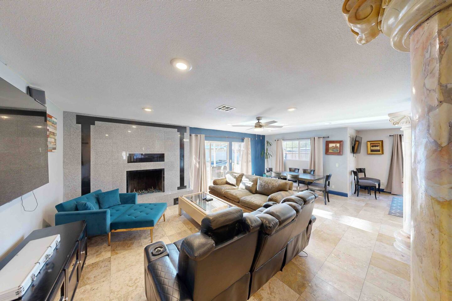 Kirkland Spacious House Near Las Vegas Strip with Pool
