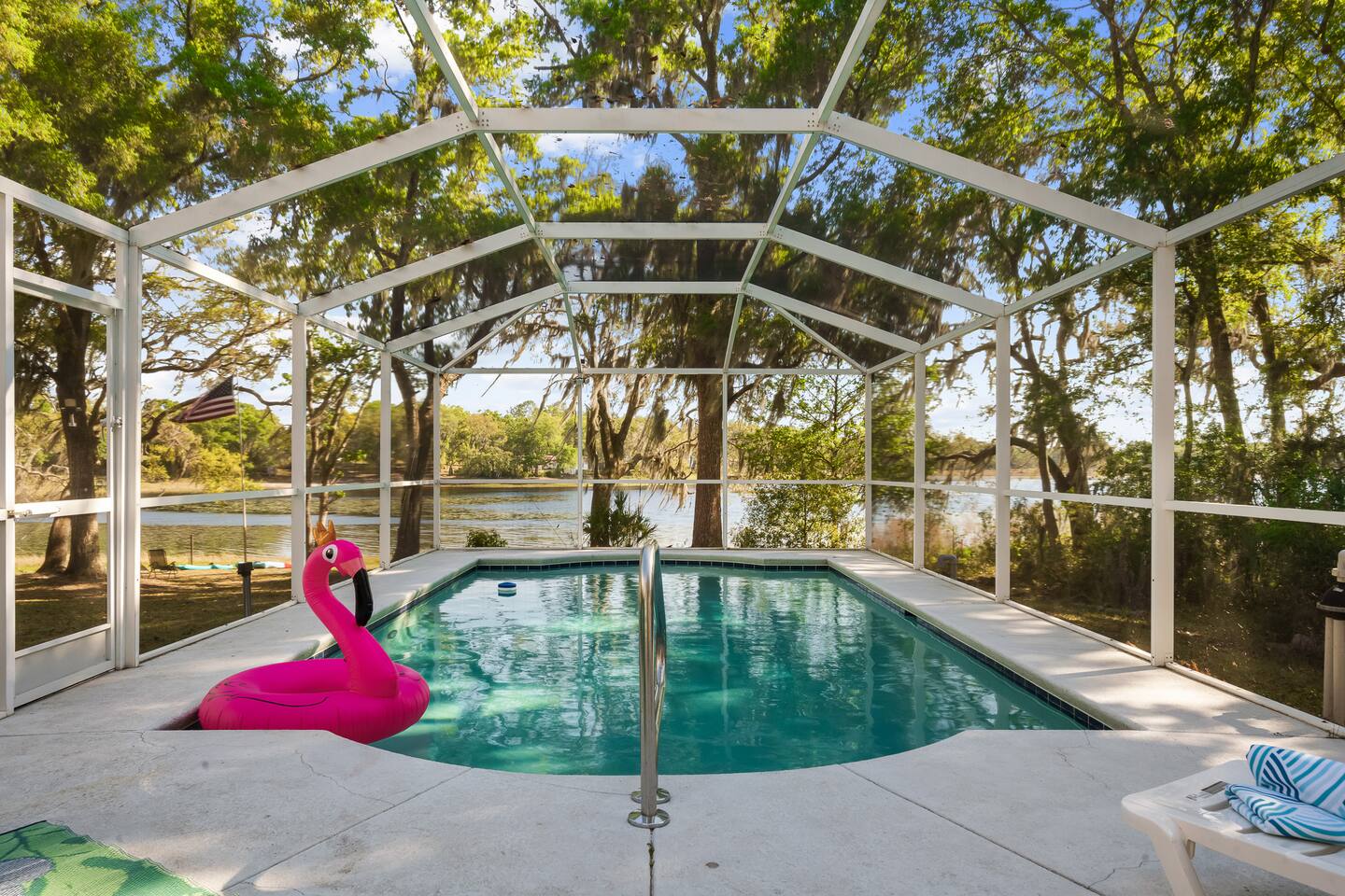 Amazing Dunnelon FL Villa with huge pool & near lake