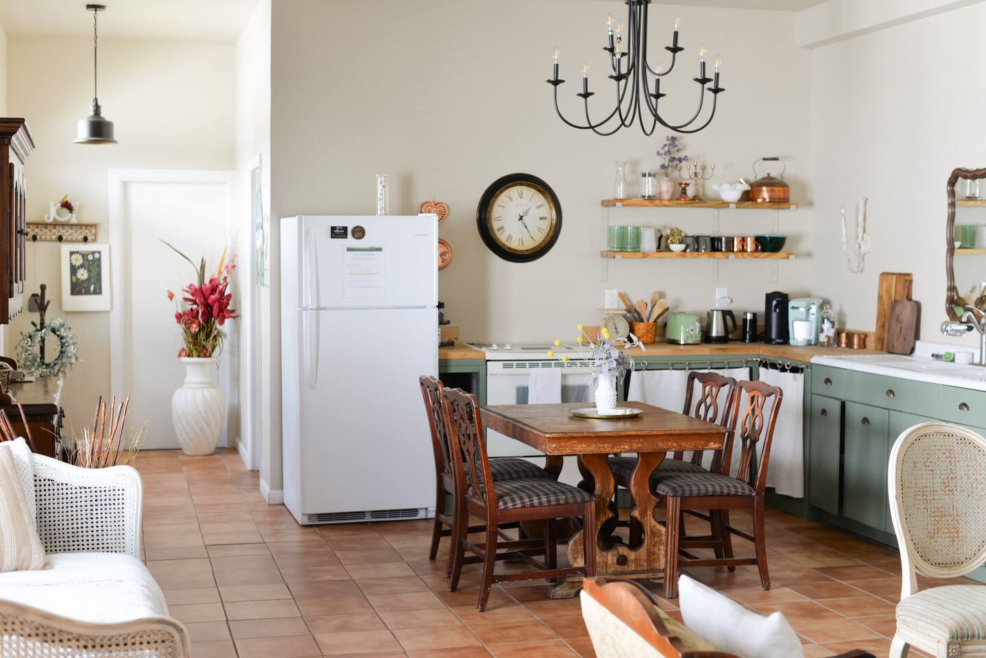 Rustic French Retreat nr Shenandoah Caverns