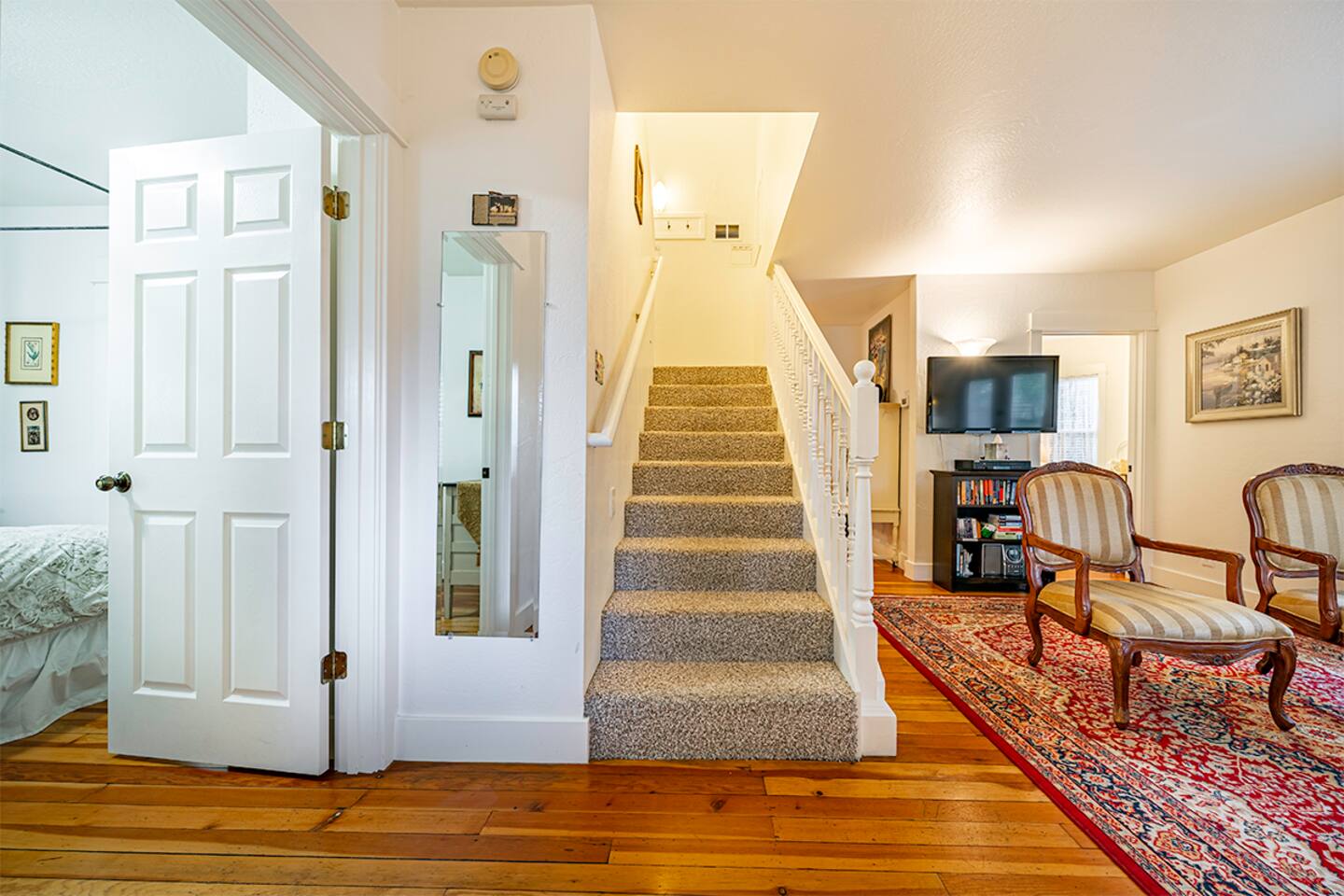 Historic Heritage House in the Heart of Ashland