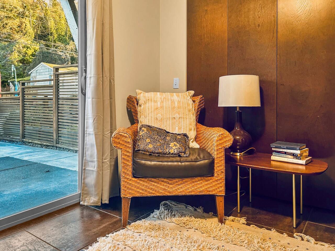 1/2 Block 2 Beach•Parking•Large Patio•EnSuite Bath