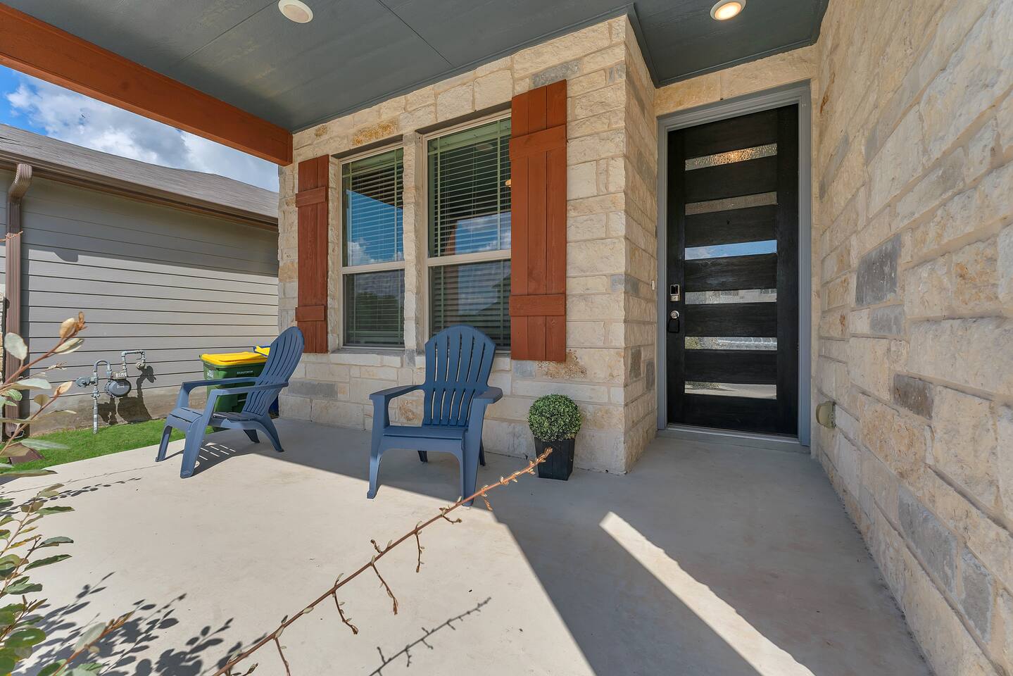 NEW Casa Azul Oasis | Close to Lackland & SeaWorld