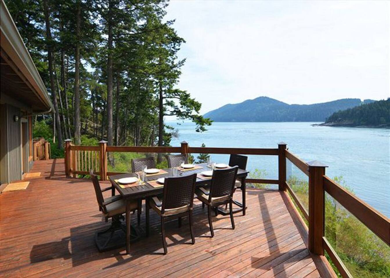 Deer Point Paradise - Beachfront — Olga, WA — vacation rental