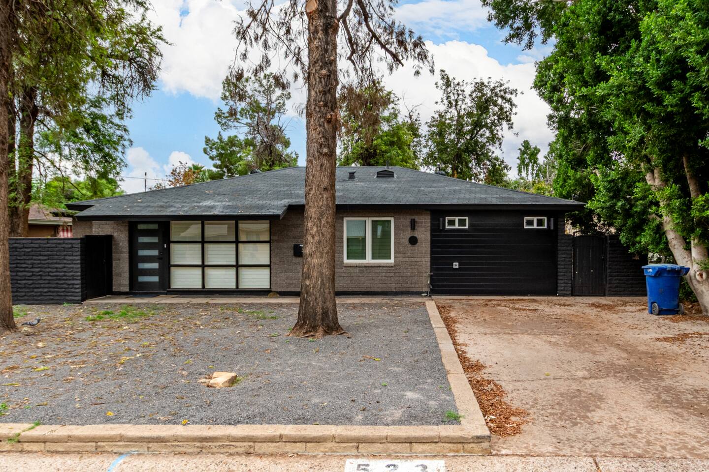 Mid-Century Chic - Walking Distance Downtown Tempe