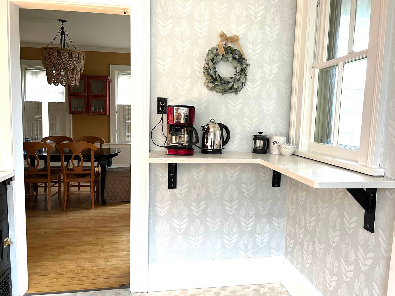 Historic Racine - Lovely Retreat Home - 3B/1.5B