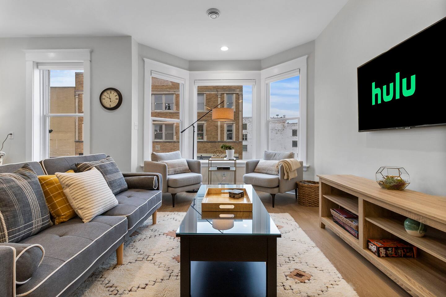 The Hive 2BR Apt | Downtown w/Parking Spot