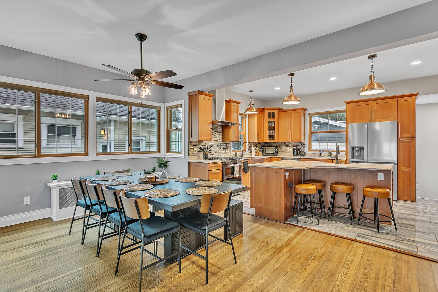 Beautiful home with amazing Lake Michigan views