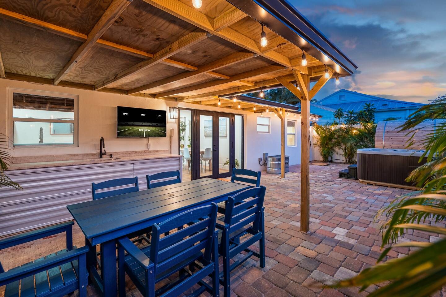 FIFA! Spa Oasis | Sauna • Hot Tub • Cold Plunge