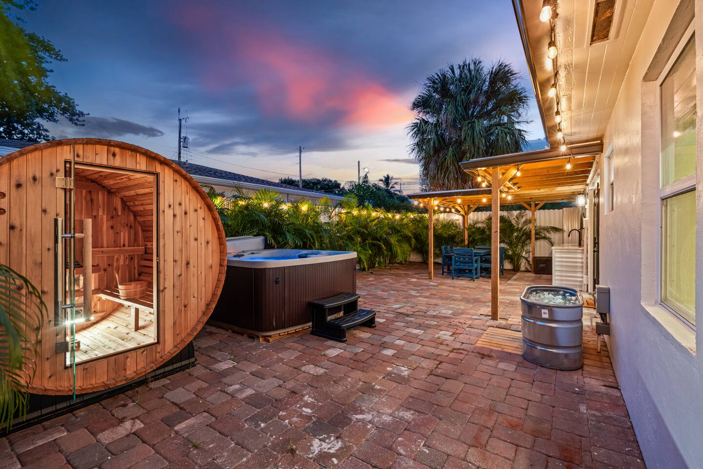 FIFA! Spa Oasis | Sauna • Hot Tub • Cold Plunge
