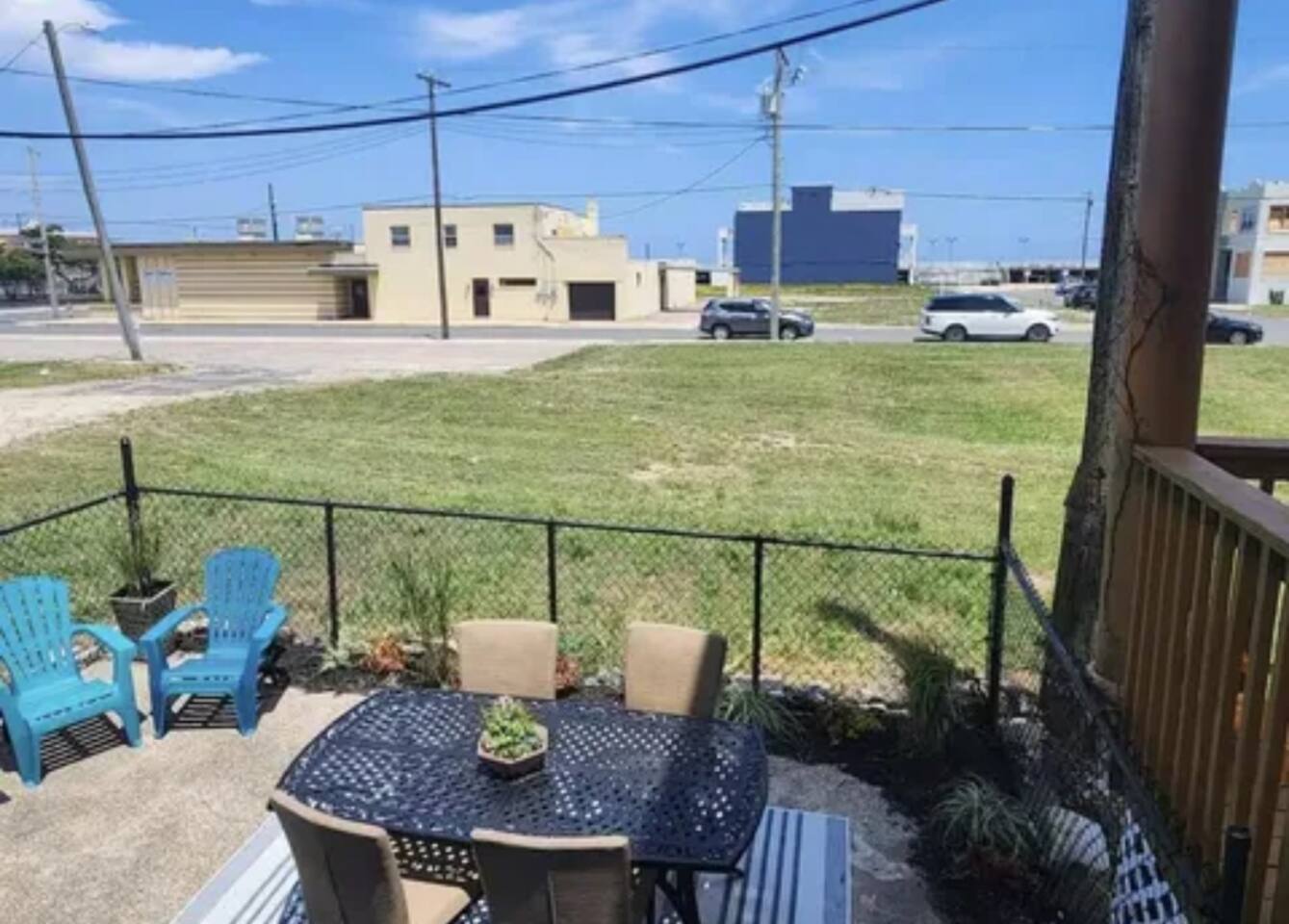 Seaside Grand Escape-2 Units,5BR, Near Beach & All
