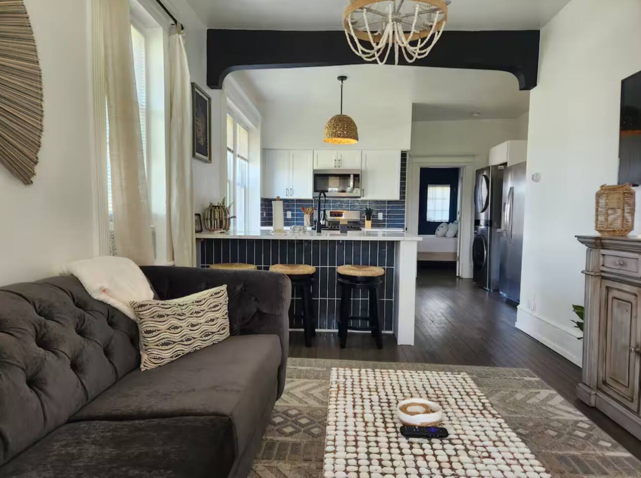 Seaside Grand Escape-2 Units,5BR, Near Beach & All