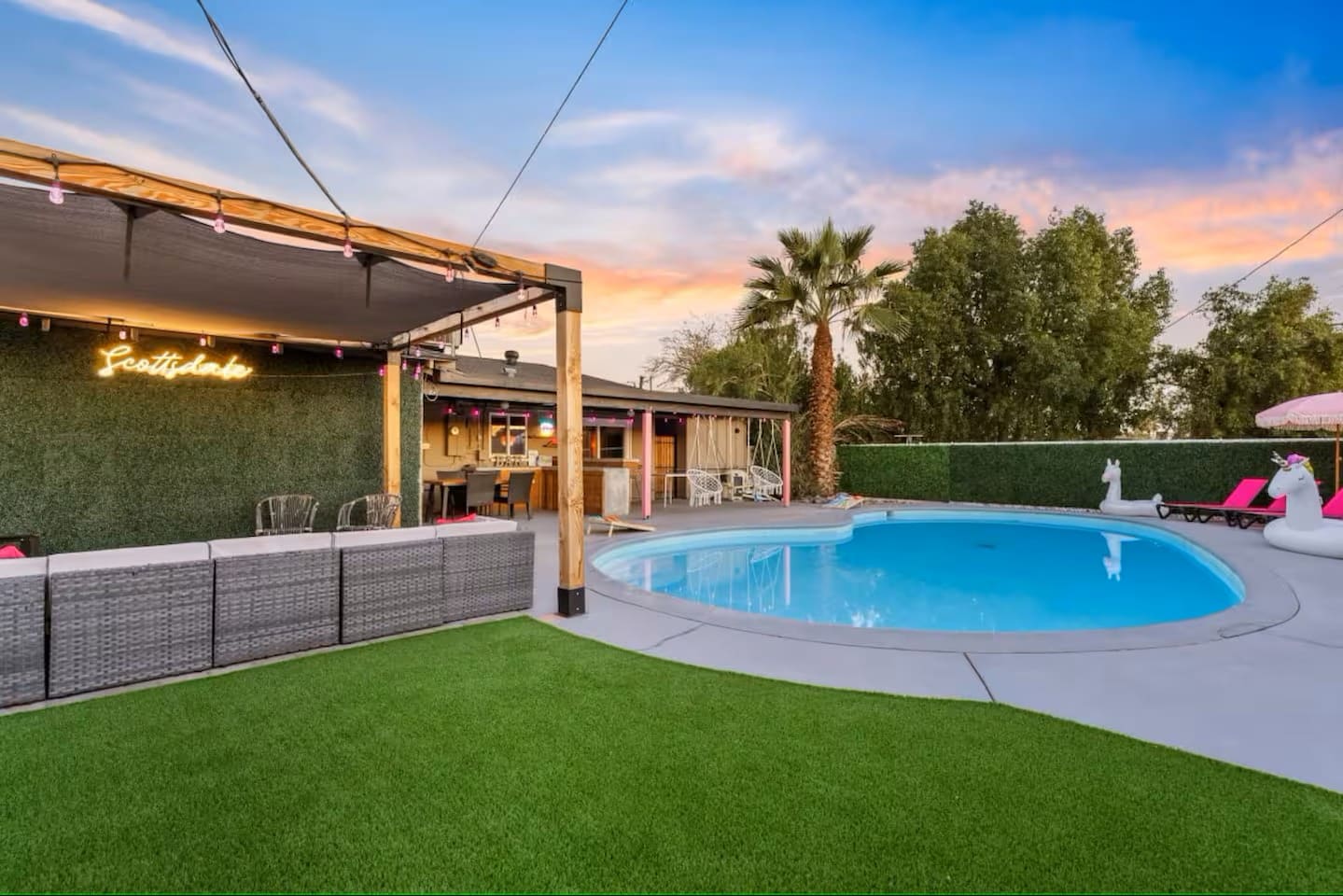 *NEW* Desert Ranch Dream House | Min to Old Town