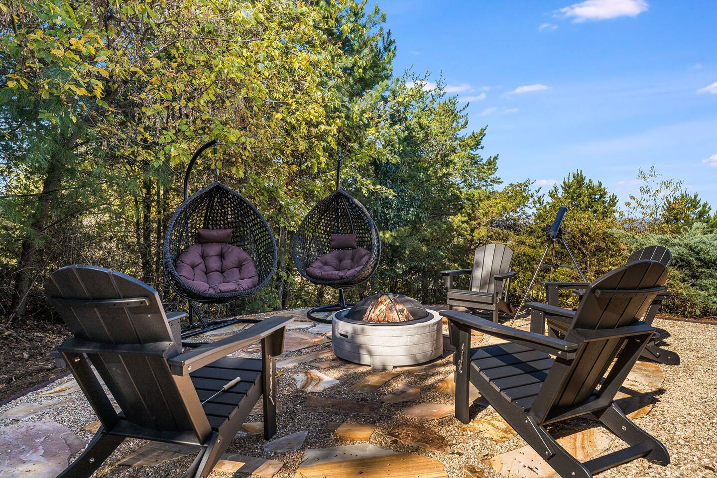 360Mtn Views, OutdoorTheatre, Hottub, Sauna, GmRm