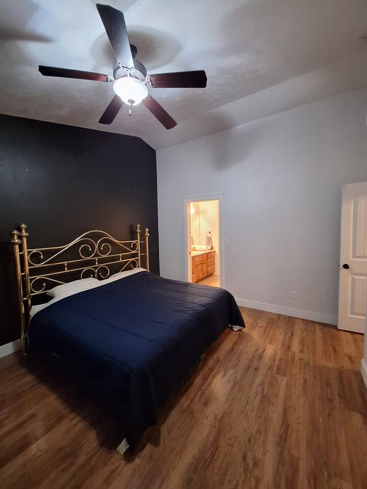 Cozy Family Getaway Near Snake River & Downtown