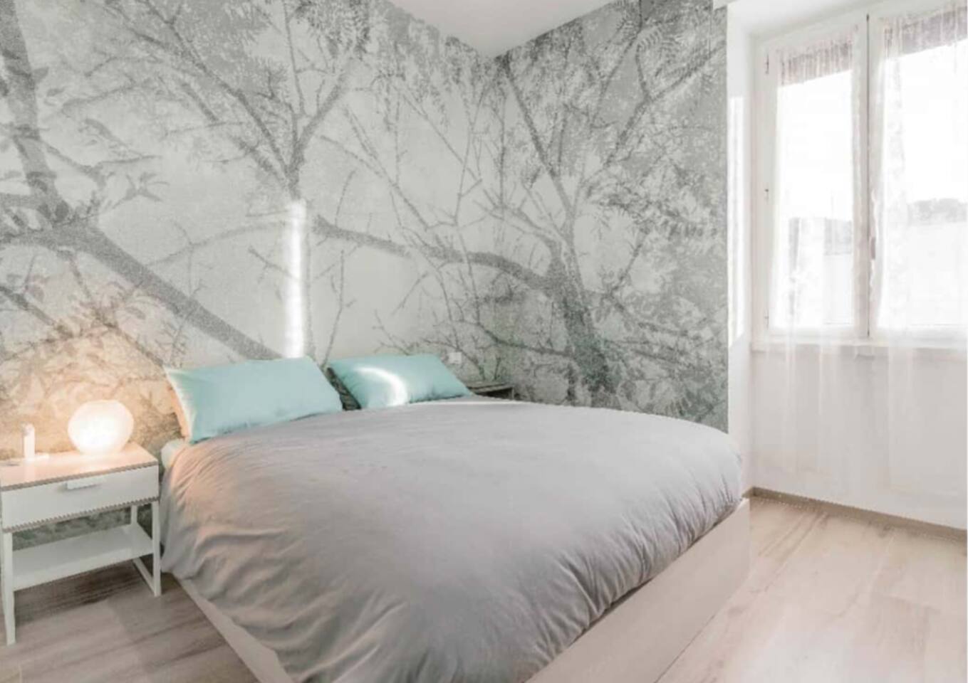 Bright & Cozy Apartment by Sonno Homes