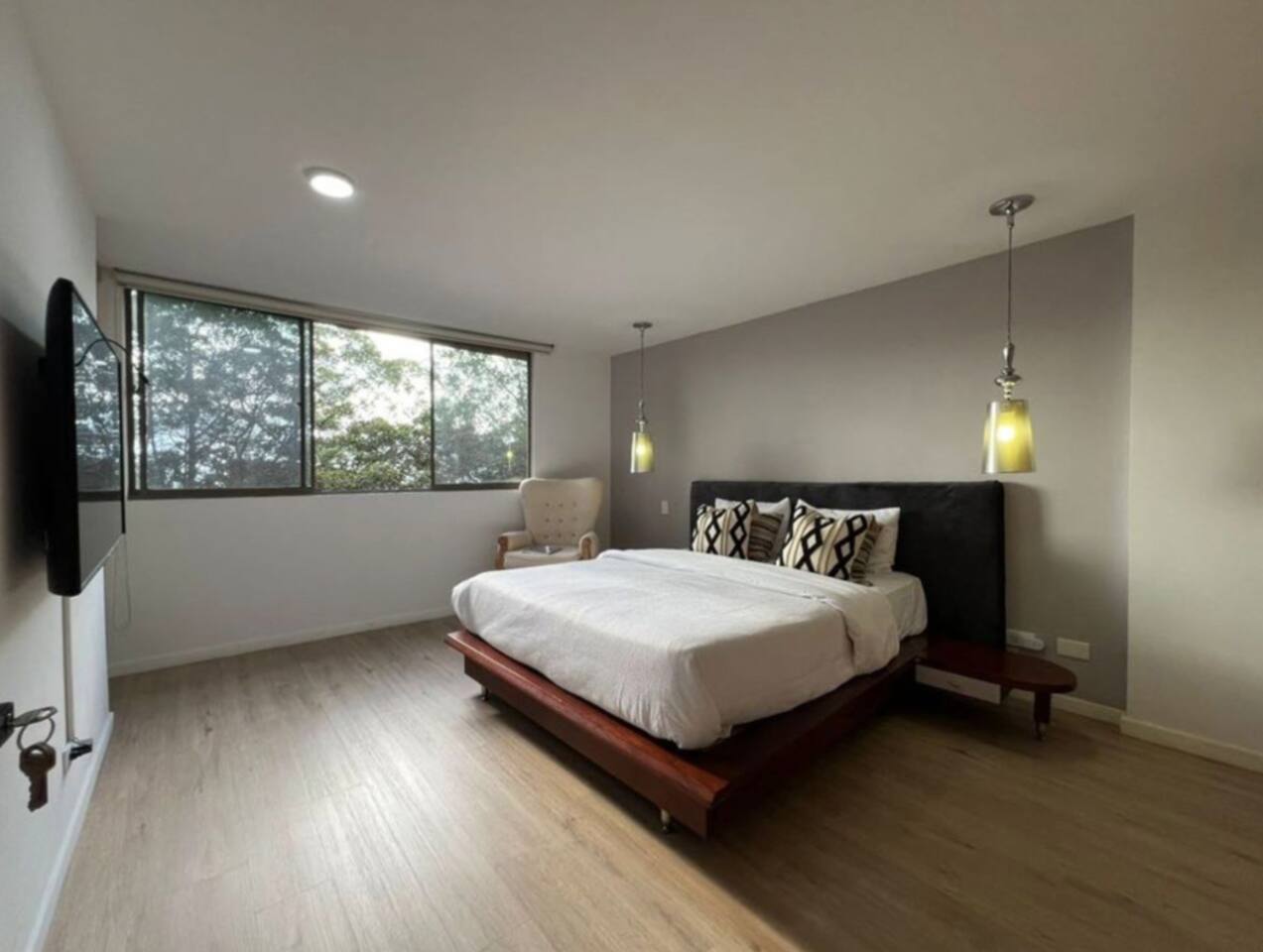 Modern 2BD Luxury in El Poblado by Sonno Homes