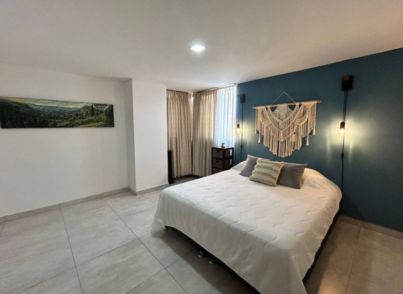 Modern Apartment in Laureles by Sonno Homes