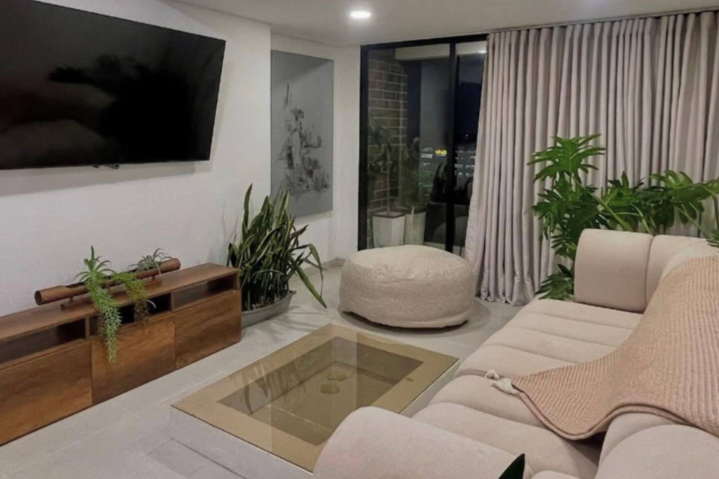 Modern 1BD with Views in Envigado by Sonno Homes — Envigado, Antioquia — vacation rental