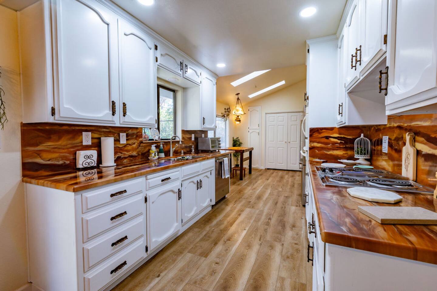 Kindred Spirits Lodge near Yosemite & Bass Lake!