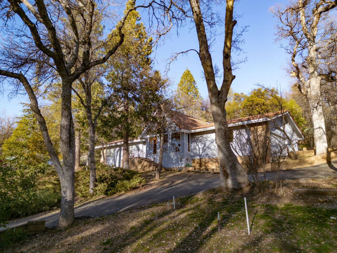 Kindred Spirits Lodge near Yosemite & Bass Lake!