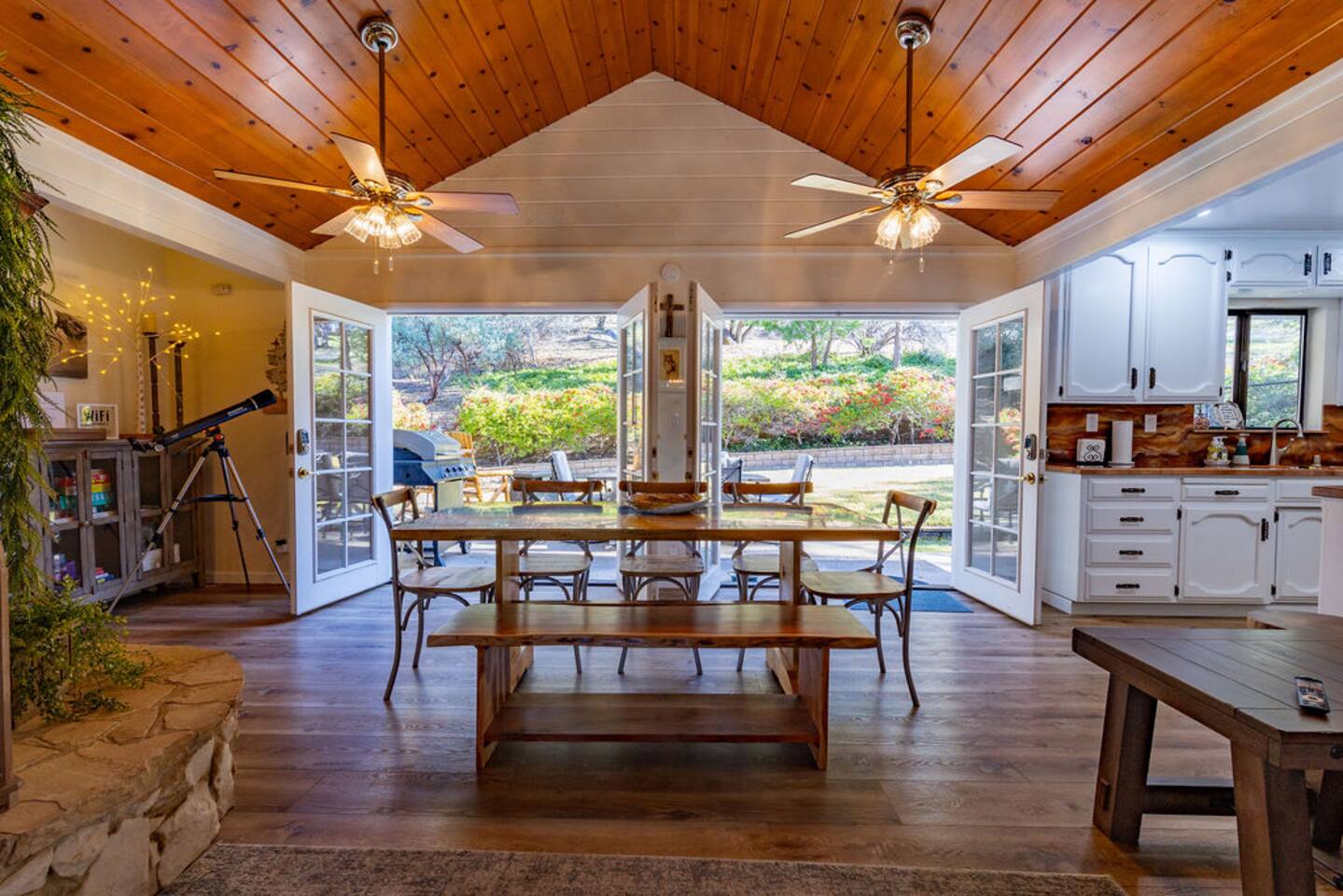 Kindred Spirits Lodge near Yosemite & Bass Lake!
