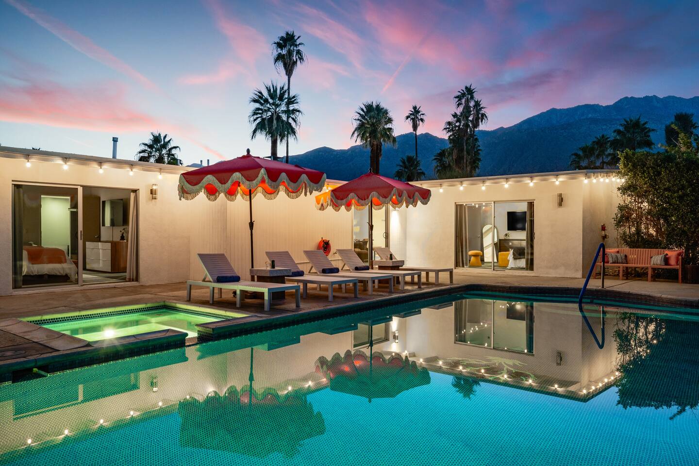 Ms Parker, 5br 4ba Spacious Midcentury Retreat — Palm Springs, CA — vacation rental
