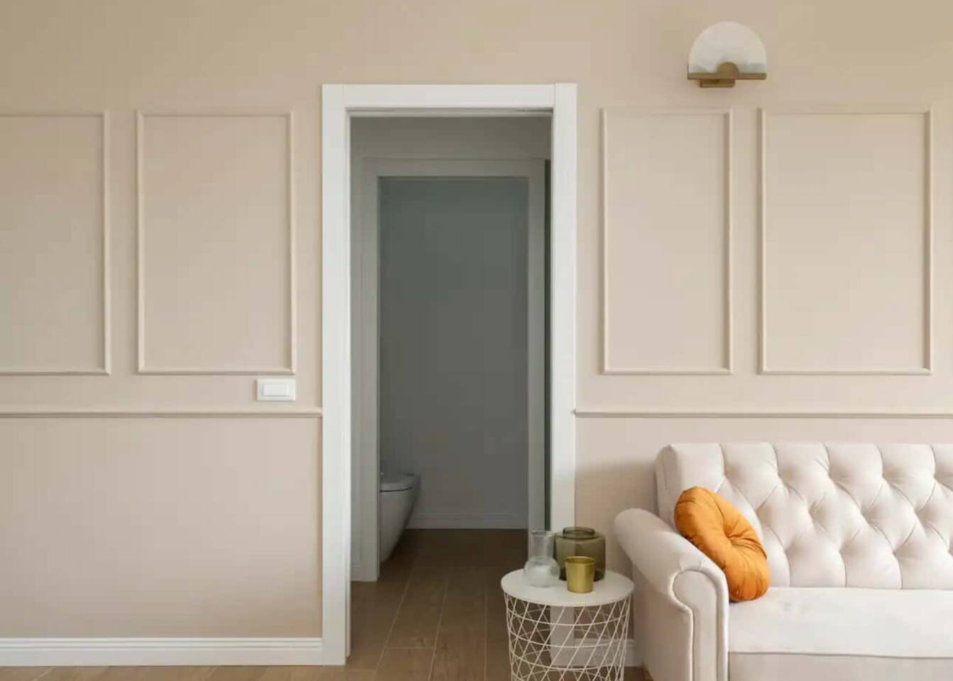 Modern 2BD Near Isola by Sonno Homes