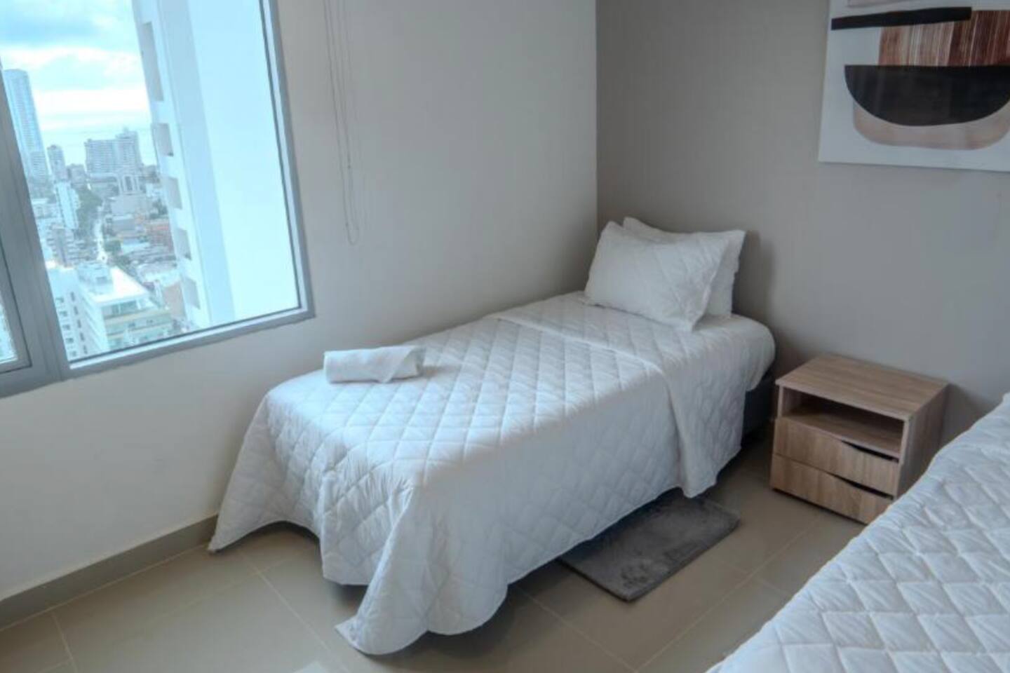 2 BD Condo w/ Amazing Views by Sonno Homes