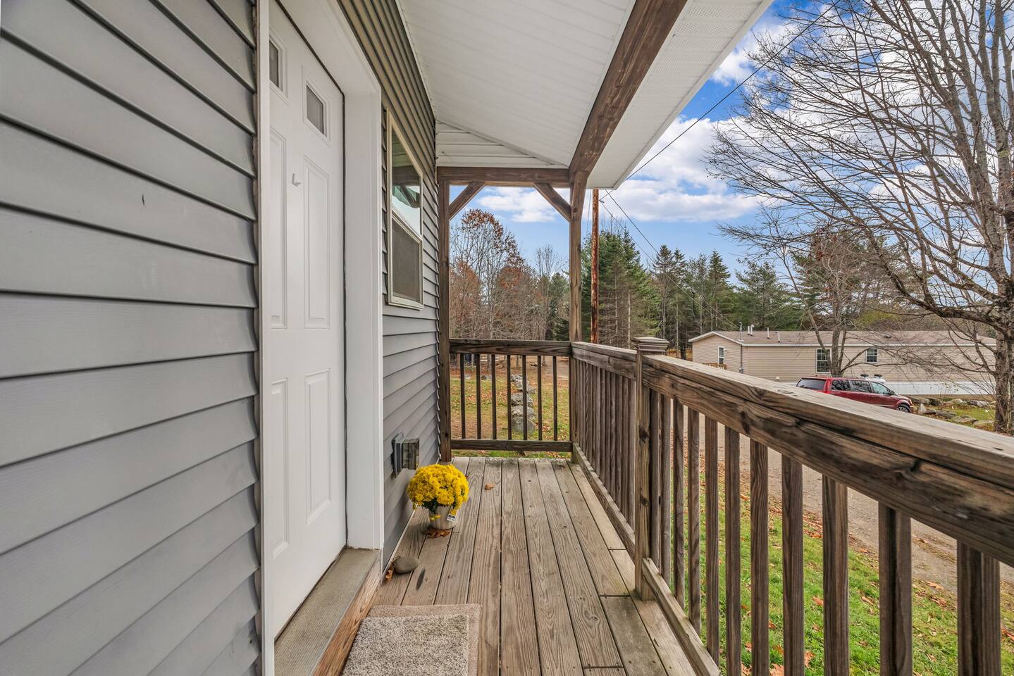Cozy Winterport Condo W/2nd Story Views