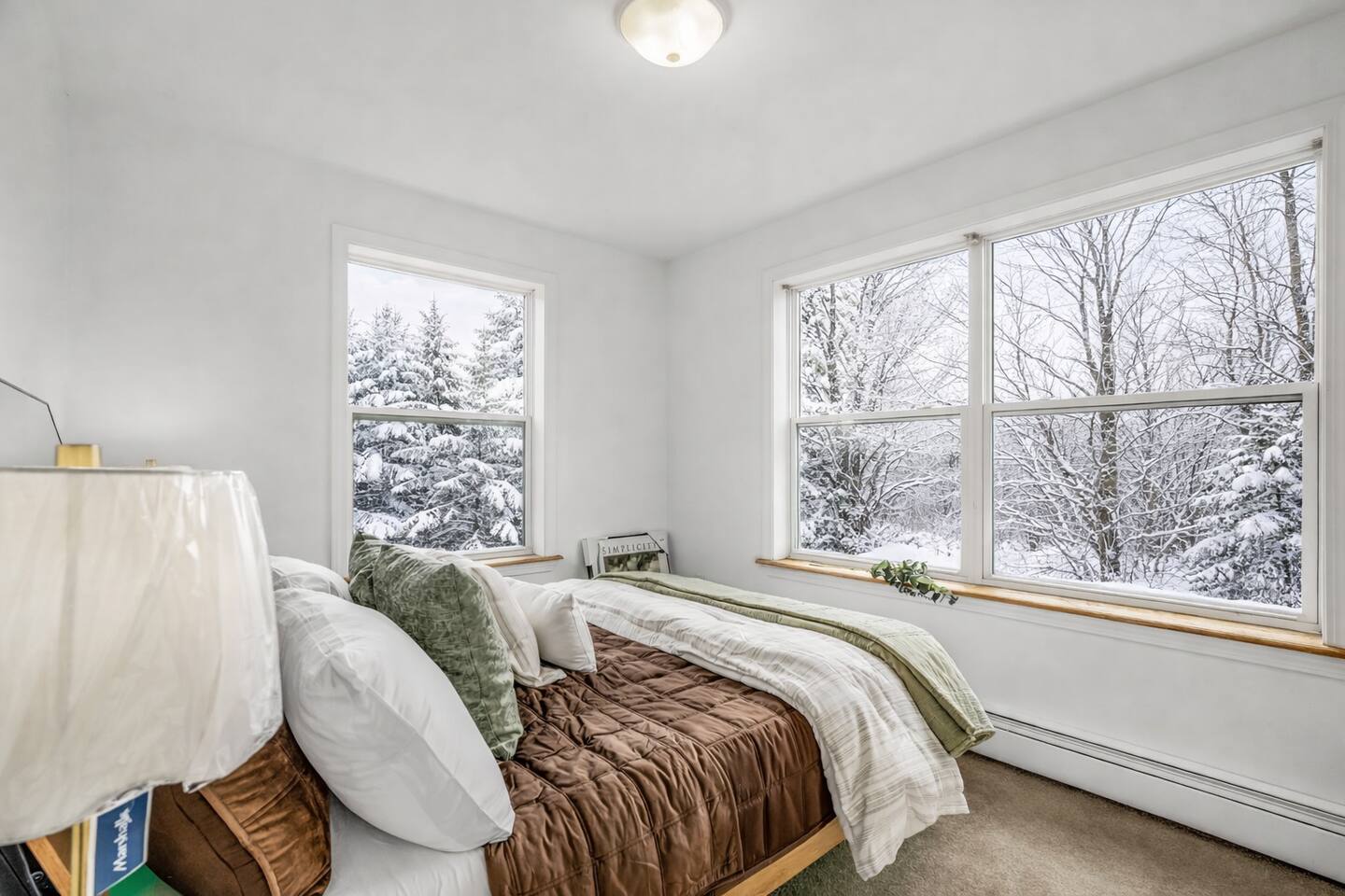 Cozy Winterport Condo W/2nd Story Views