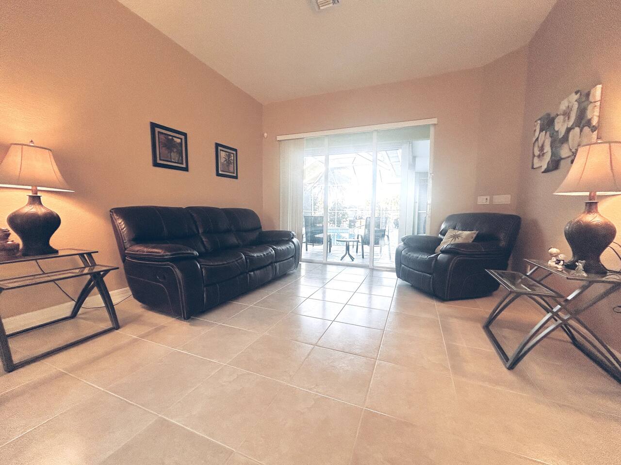 Sunkissed in Cape Coral with Heated Pool/Hot tub