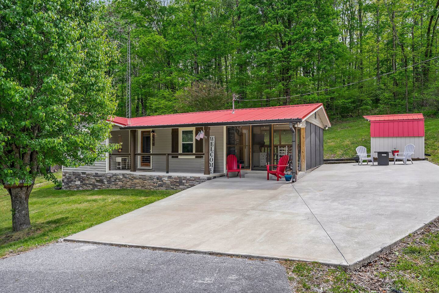 New-Sunfish Cottage | Walk to Hidden Harbor Marina