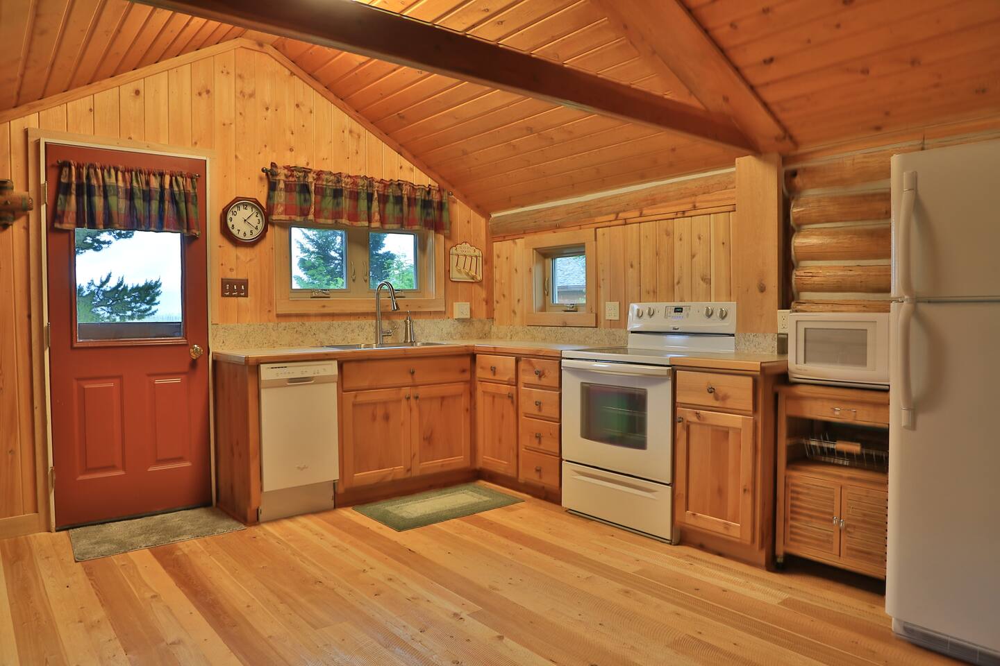 Denny Creek Cabin