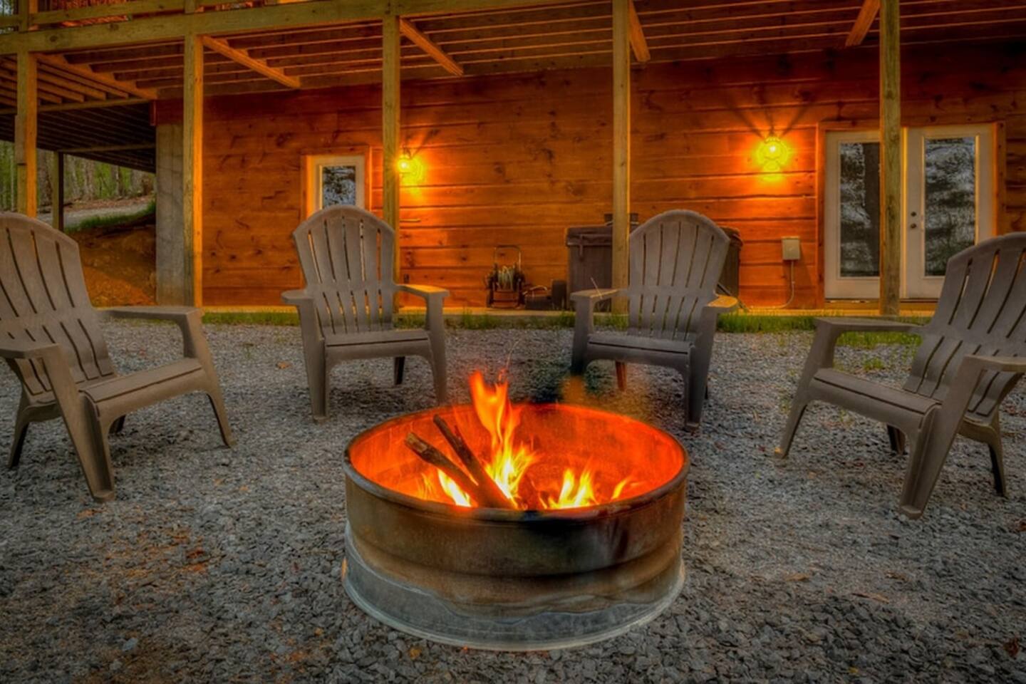 Modern Rustic Cabin • Hot Tub • Near Blue Ridge