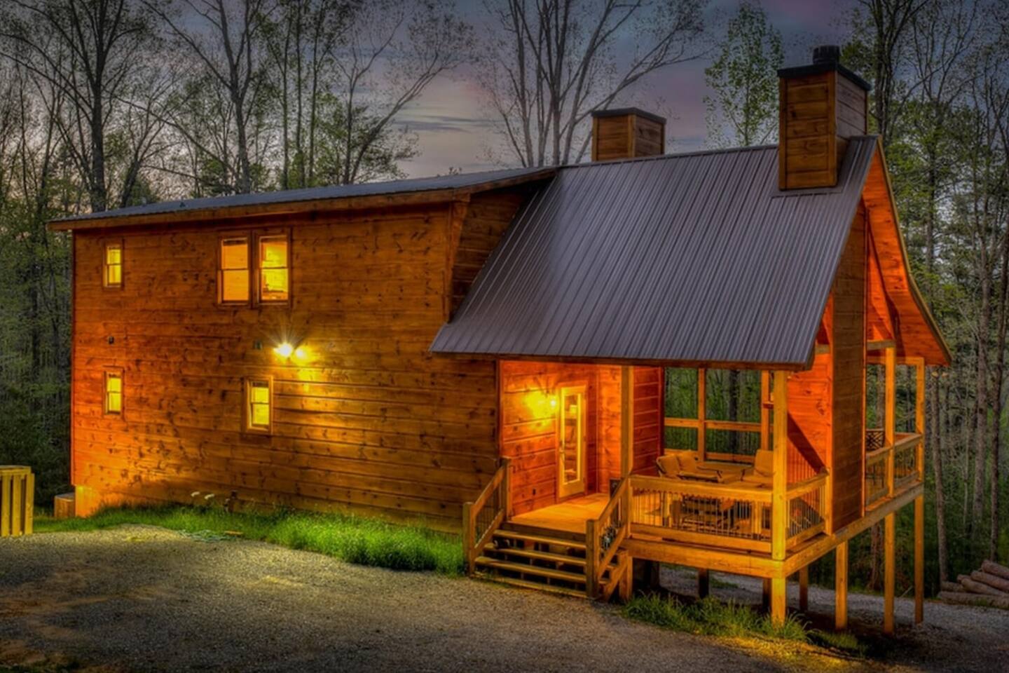 Modern Rustic Cabin • Hot Tub • Near Blue Ridge