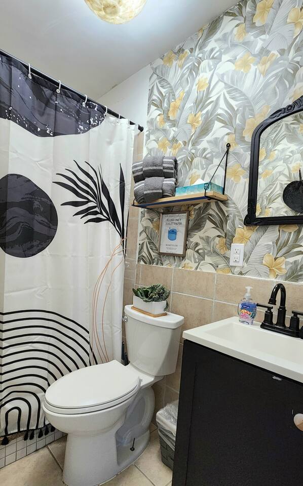 Seaside Snug-Adorable 1BR By Beach & Ocean Casino!