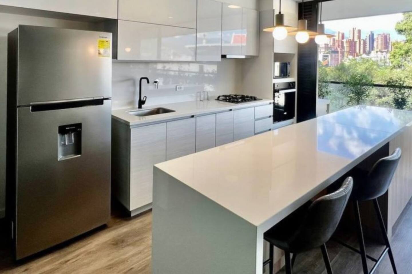 Stunning Views in MDE by Sonno Homes