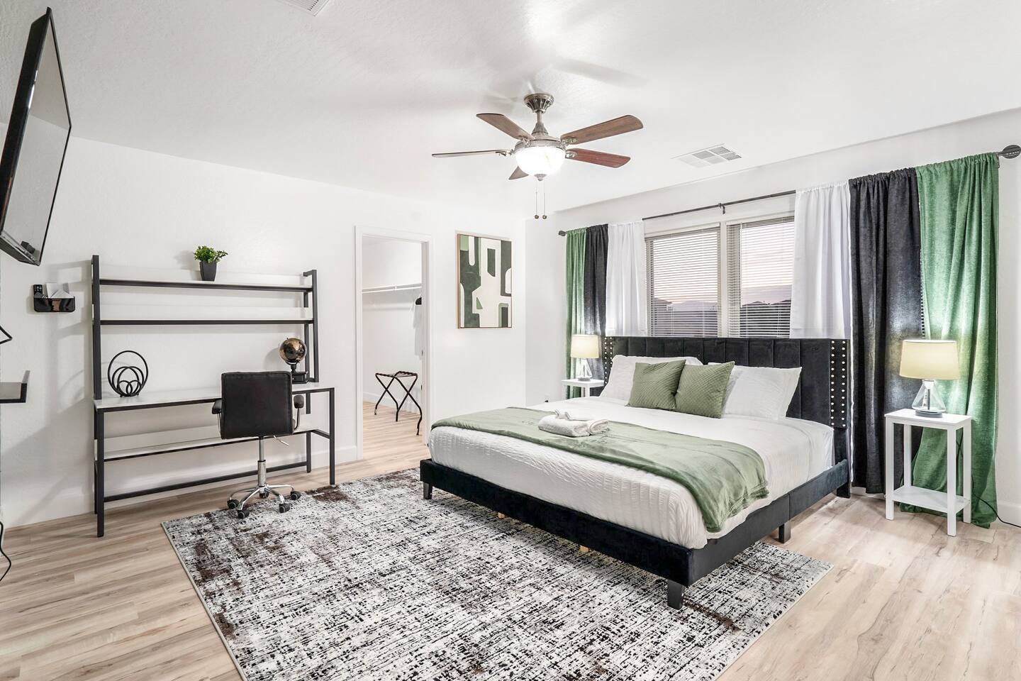 Spacious Surprise Oasis w/ Heated Pool & Game Room